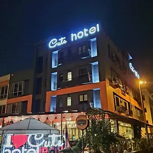 Cute & Dorms Hotel